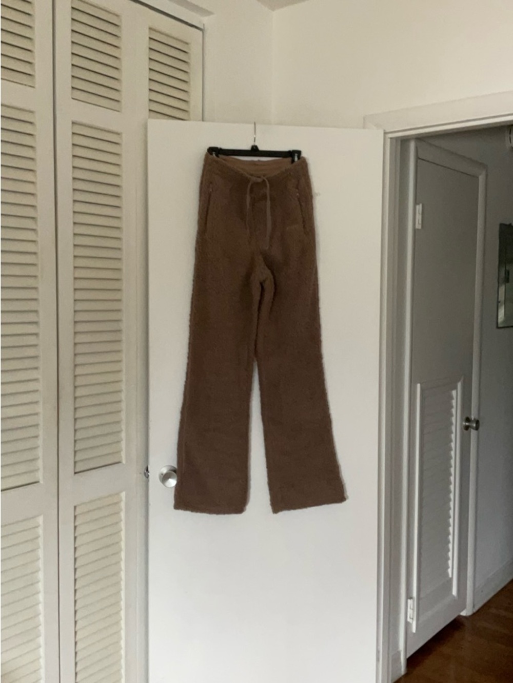 Skims fleece pants